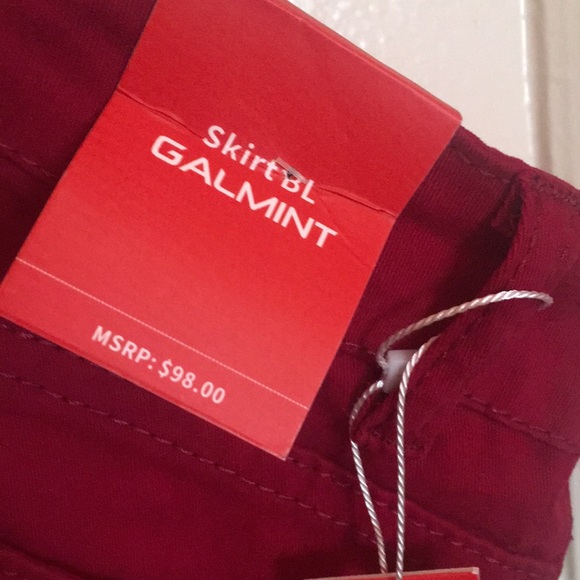 Brand new size 10 - Picture 3 of 4